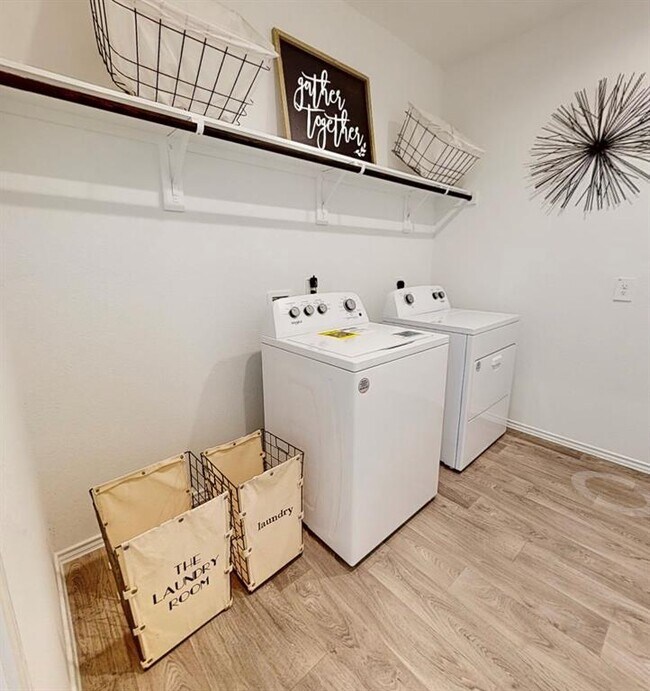 Foto del edificio - 25435 Lobelia Blossom Ln