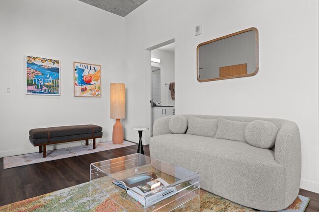 Foto del edificio - 135 NW 9th Ave