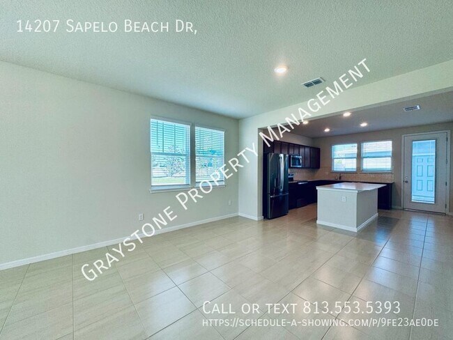 Foto del edificio - "Experience Unmatched Elegance: 3bed /2.5b...
