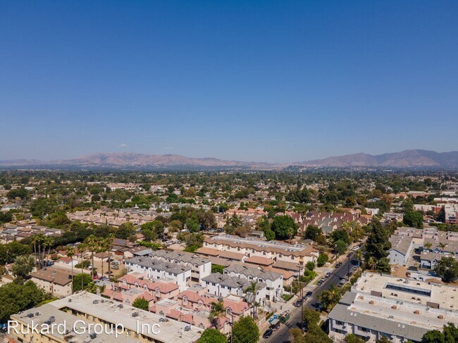 Foto del edificio - 4 br, 3 bath House - 14667 W Sara Ln