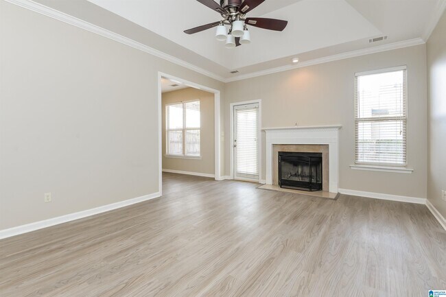 Foto del edificio - 1025 Washington Ct