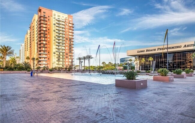 Foto del edificio - 388 E Ocean Blvd