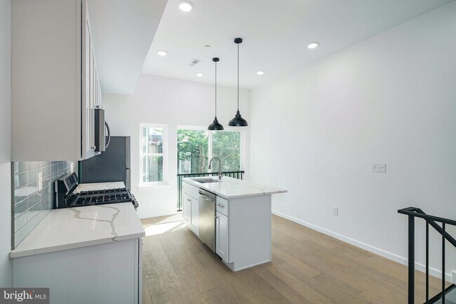 Foto del edificio - 2632 Manton St