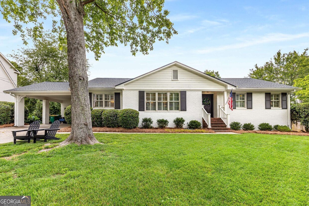 Foto principal - 5875 Pine Brook Rd NE