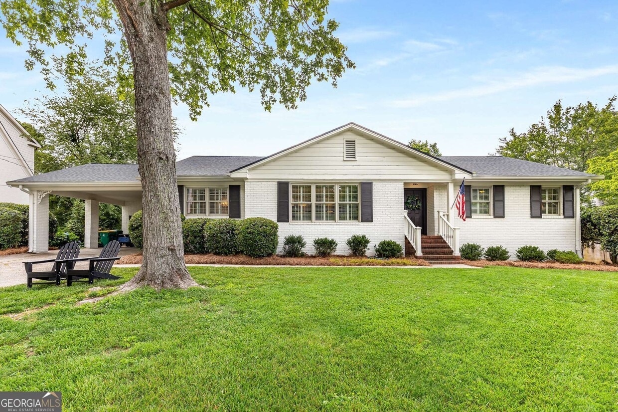 Primary Photo - 5875 Pine Brook Rd NE
