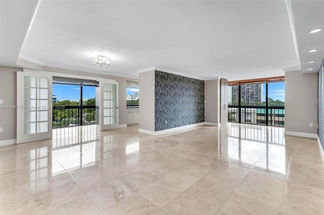 Building Photo - 2333 Brickell Ave