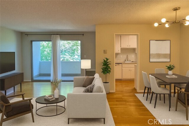 Foto del edificio - 5625 N Sumner Way