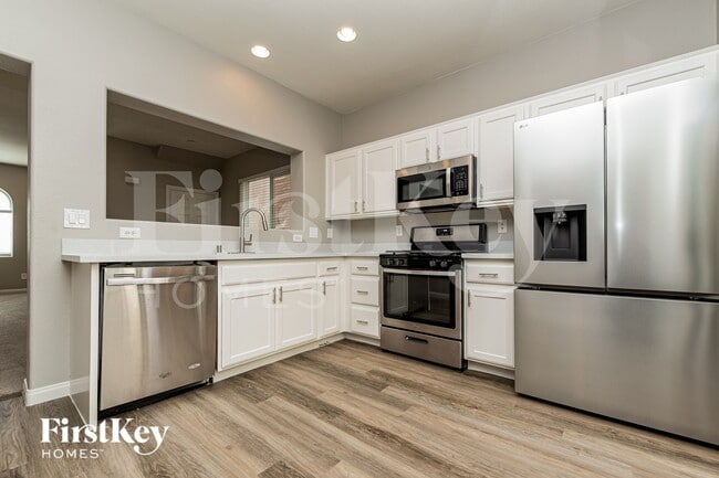 Building Photo - 6641 Colorado Spruce St