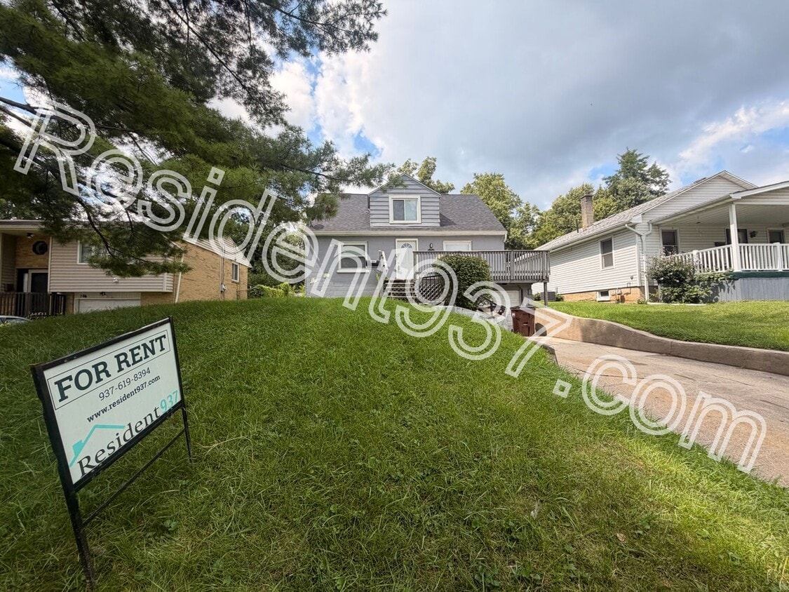 Photo - 1641 Horlacher Ave
