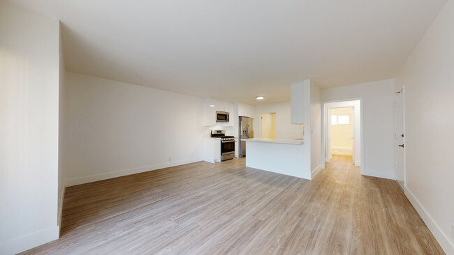 Building Photo - 400 N Los Robles Ave