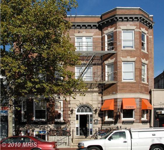 Primary Photo - 3155 Mt Pleasant St NW