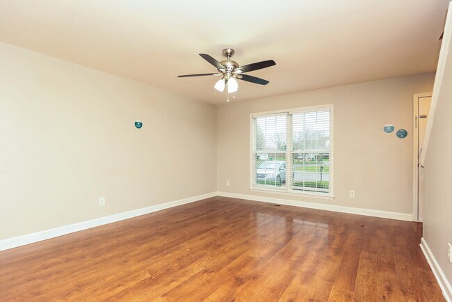 Foto del edificio - 2853 Sutherland Dr