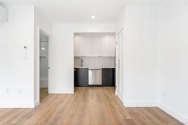 Foto del edificio - 901 60th St