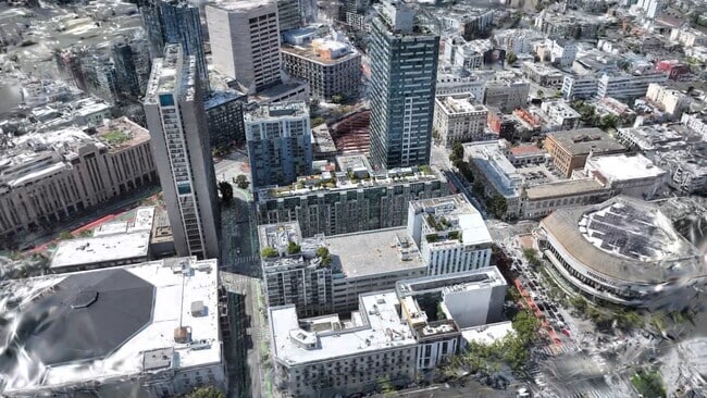  - 150 Van Ness