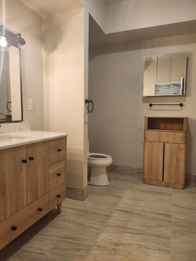 Foto del edificio - 534 N Water St