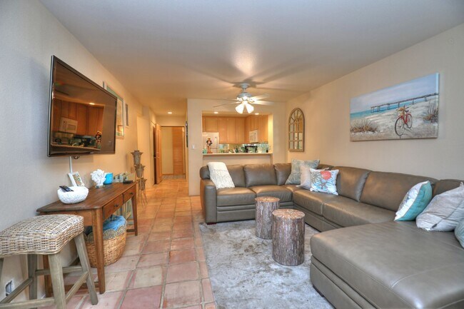 Building Photo - FURNISHED El Escorial One Bdrm- 8 month re...