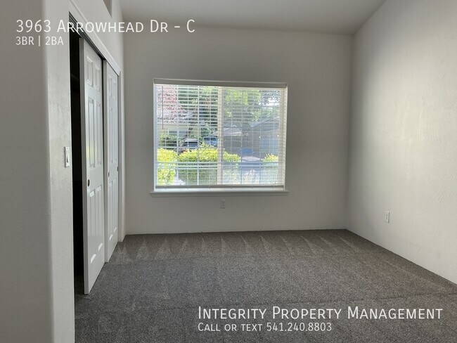 Foto del edificio - 3963 Arrowhead Dr