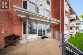 Building Photo - 126-126 Bell Farm Rd