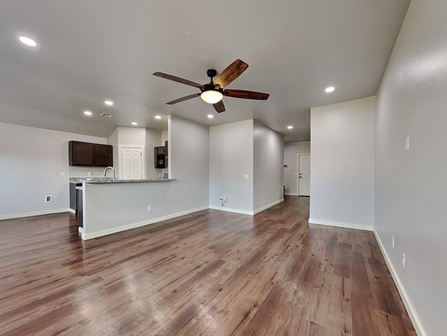 Building Photo - 11108 NW 99th St