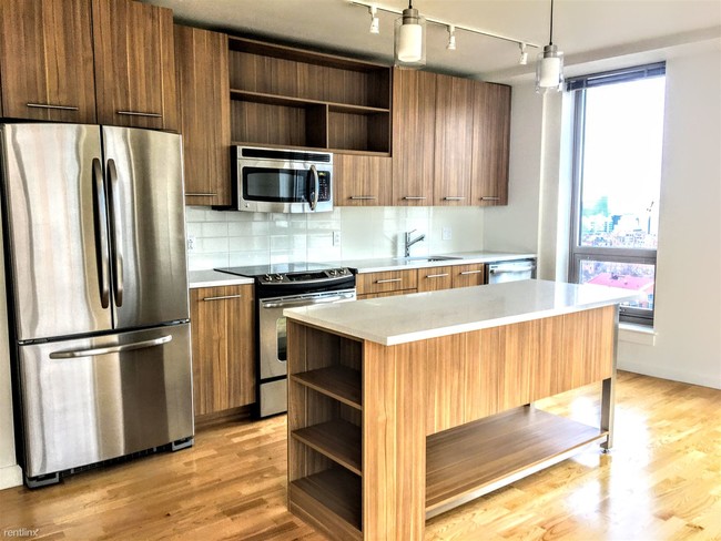 Building Photo - 1 br, 1 bath Apartment - 1 Stuart St # 1O