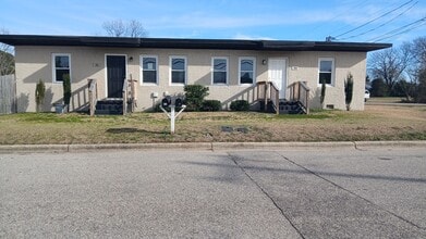 Building Photo - 908 William Clark Rd