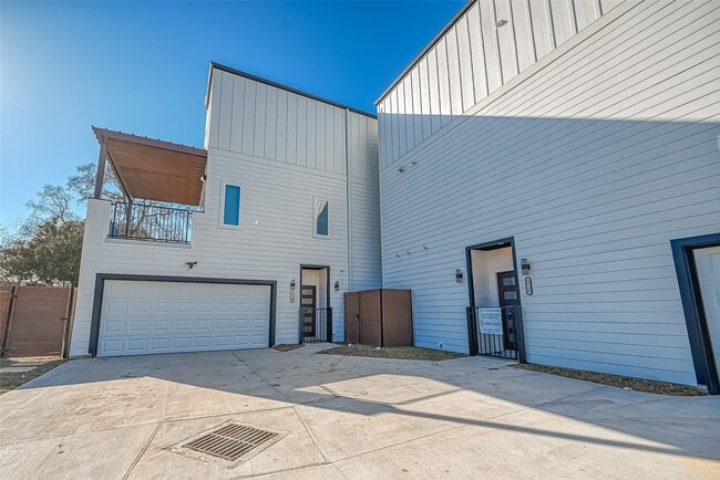 Foto del edificio - 1718 Hardy St