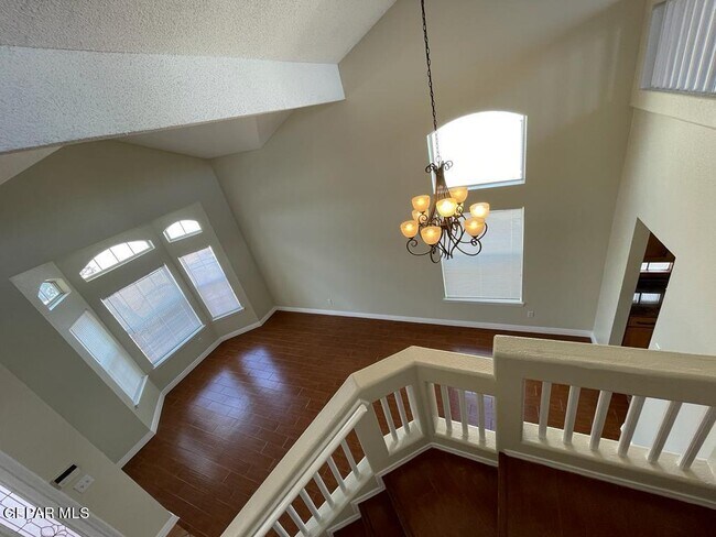 Building Photo - 7920 Summer Sun Way