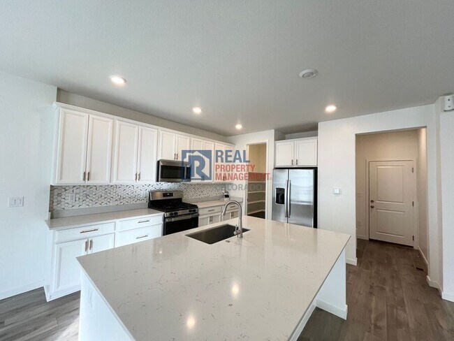 Foto del edificio - 17590 E 95th Ave