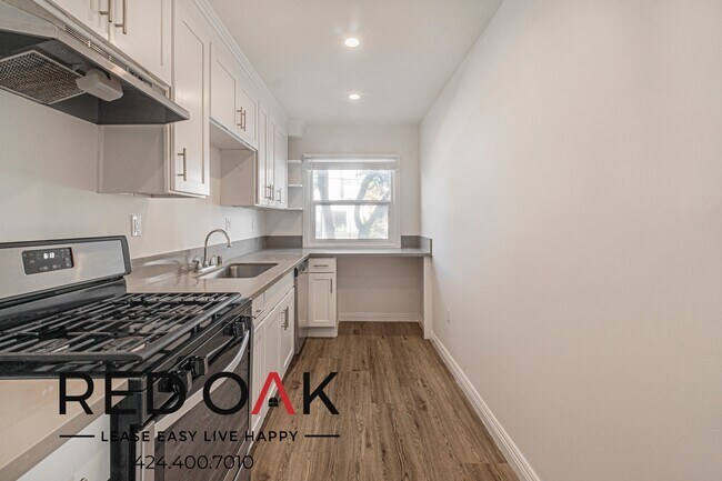 Foto del edificio - 1627 Normandie Ave