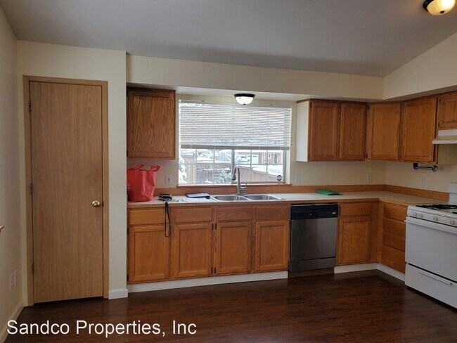 Foto del edificio - 3 br, 2 bath House - 15706 42nd Ave Ct E