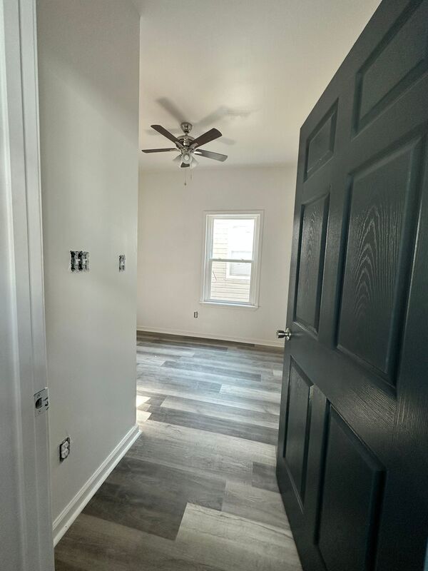 Foto del edificio - 1404 Maple St