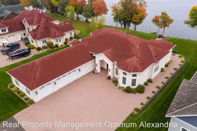 Building Photo - 3 br, 3.5 bath House - 7233 CR 11 NW