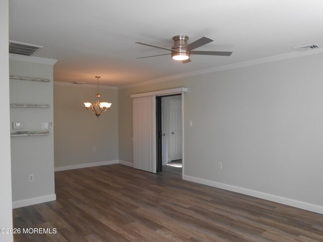 Building Photo - 39 Mediterranean Ct