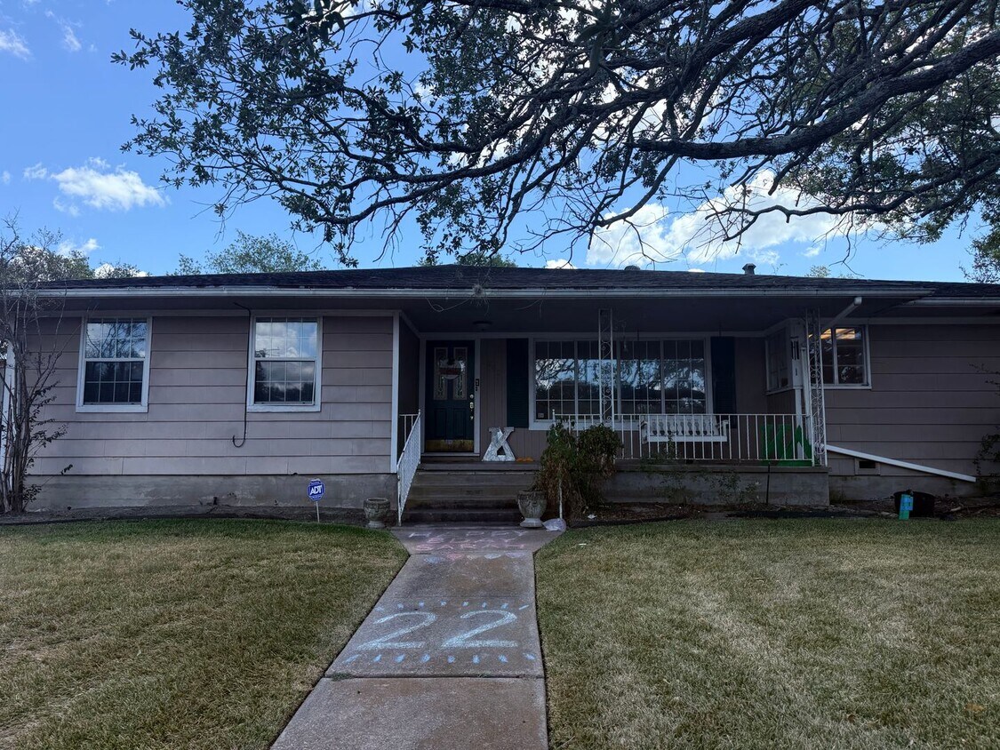 Foto principal - Brand New Remodel