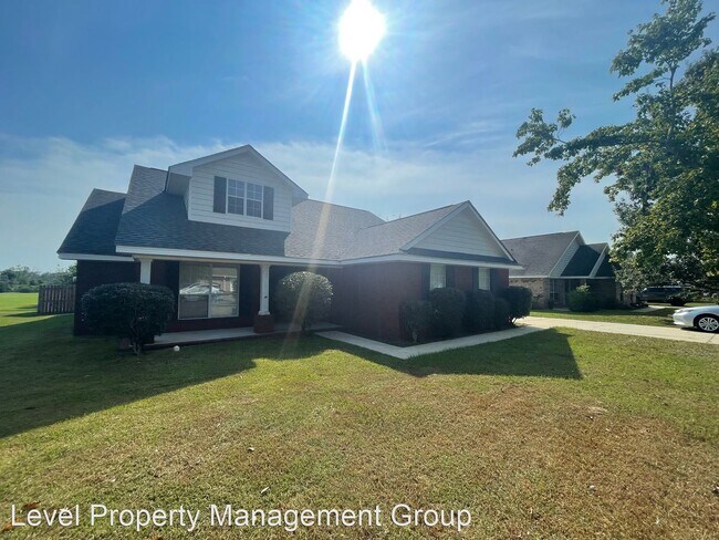 Building Photo - 4 br, 2 bath House - 9702 Watkins Dr.