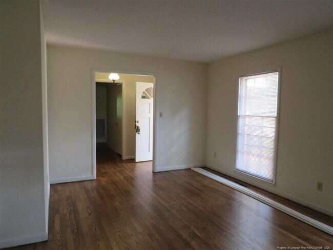 Foto del edificio - 7133 Hallstead Cir