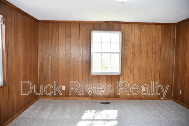 Building Photo - 504 Mooresville Pike