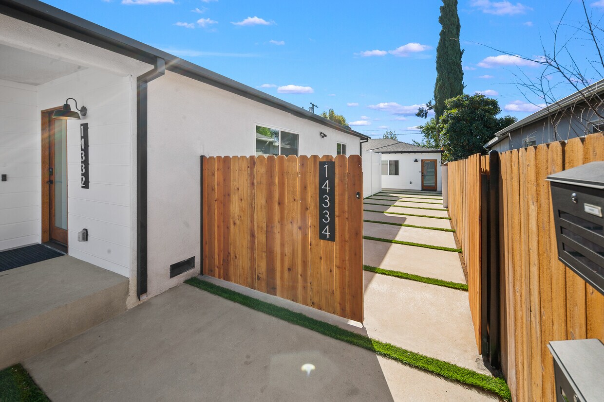 14332 Miranda St, Van Nuys, CA 91401 House Rental in Van Nuys, CA