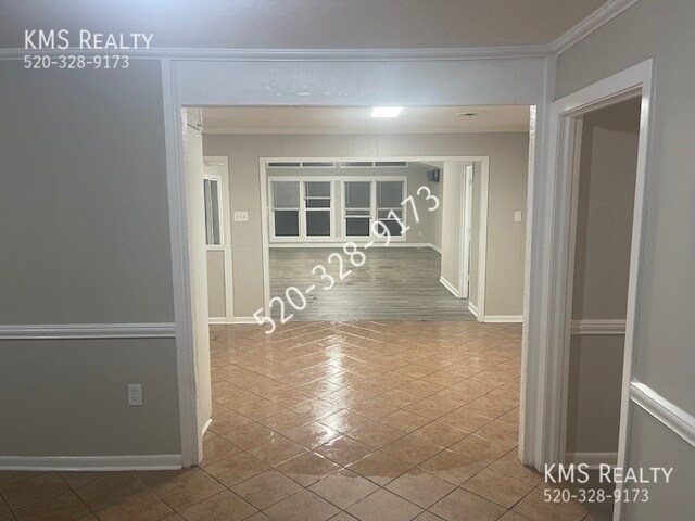 Foto del edificio - 3 Bed / 2 Bath Home - OWNER/AGENT