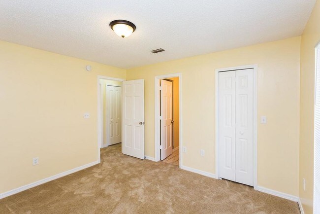 Foto del edificio - 739 LUCAYA DR. KISSIMMEE FL 34758