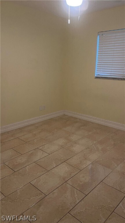 Foto del edificio - 2141 SE 15th Pl
