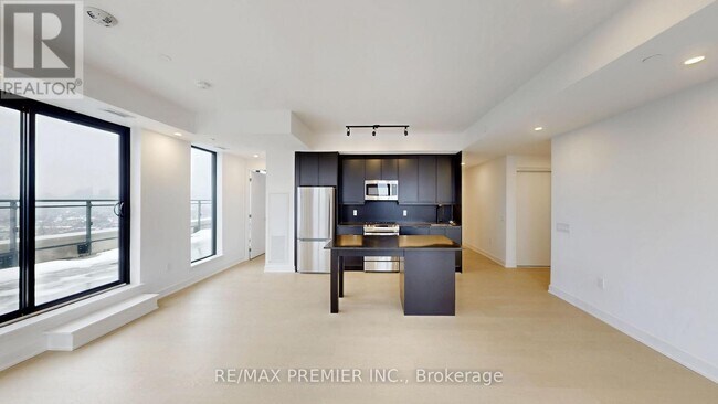 Photo du bâtiment - 758 Dovercourt Rd