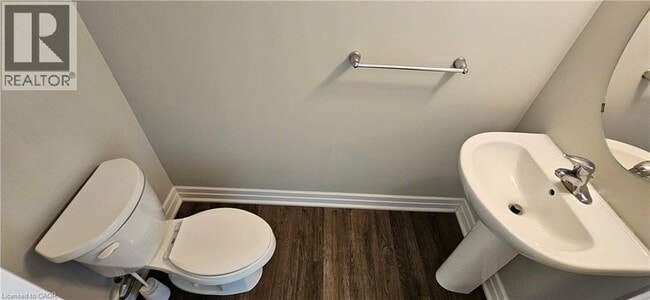 Building Photo - 29 Nieson St