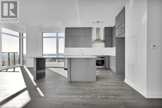 Building Photo - 55 Duke St W