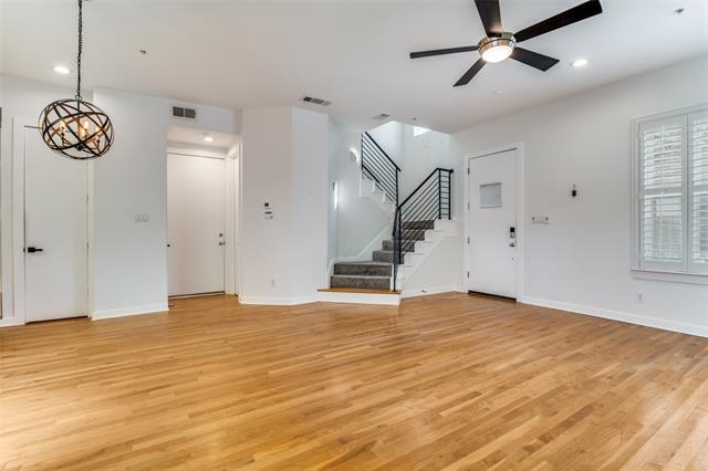 Foto del edificio - 3925 Wycliff Ave