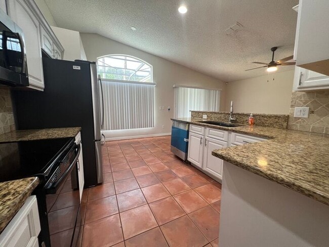 Building Photo - 3732 Becontree Pl