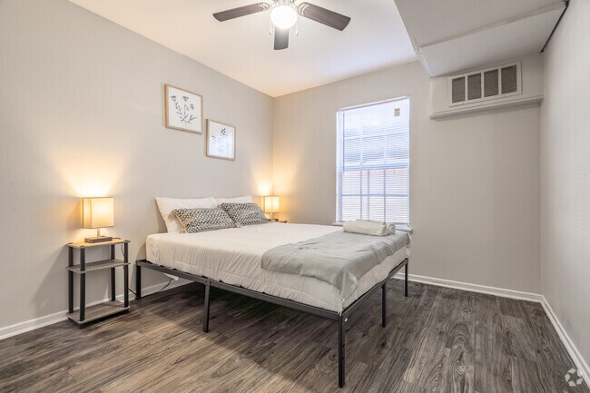2HAB, 1BA - 760 ft² - Redemption Square