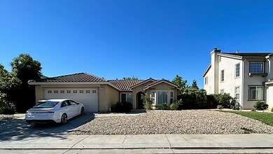 Building Photo - 1715 Belden Dr