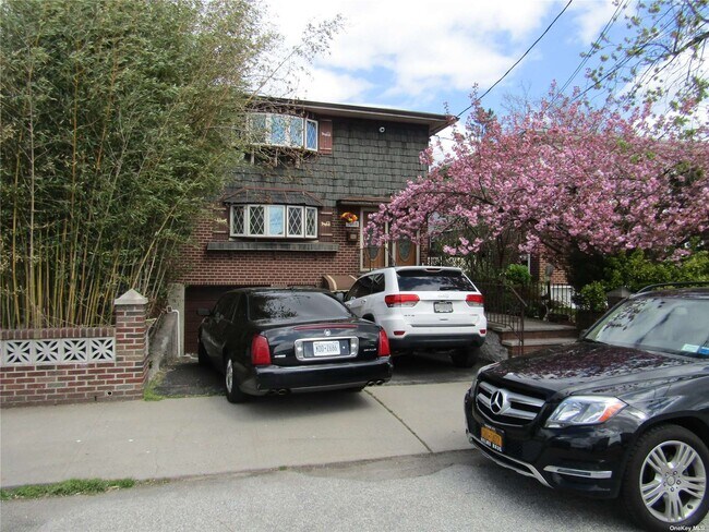 Foto del edificio - 149-15 80th St