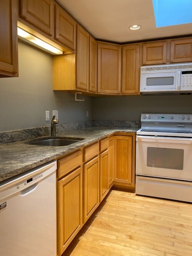 Foto del edificio - Single Family Home in Reston